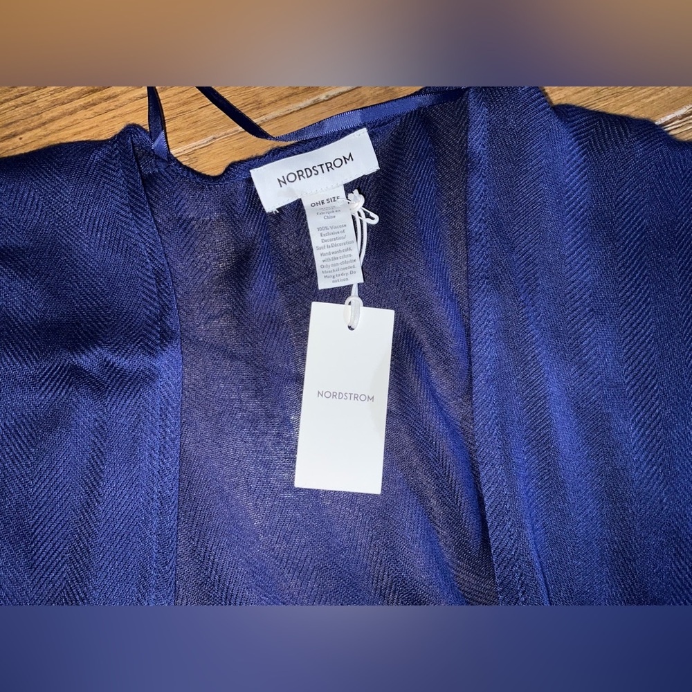 Nordstrom coverup / kaftan / caftan….. whatever you want it to be… one size NWT - Picture 2 of 7